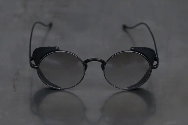 Rigards retro black frame light gray lens glasses RG00UW1